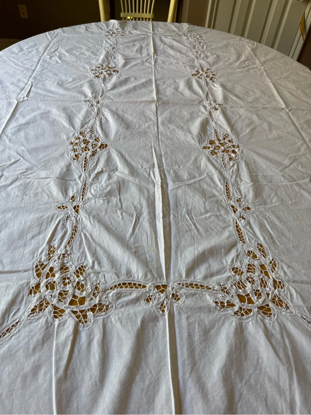 Vintage Cotton Lace Tablecloth Heirloom Cottagecore Farmhouse Large Ivory 63x97